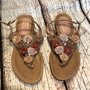 Anthropologie Miss Albright leather flower sandals size 6